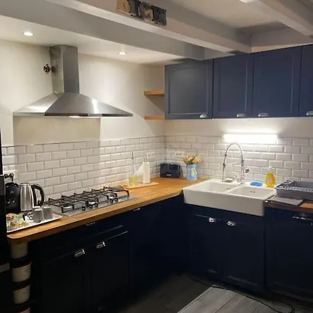 Maison Toute Equipee Nyaraló *
