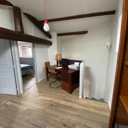 Nyaraló Maison Toute Equipee *